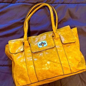 Bueno Mustard large tote shoulder bag with laptop space Used-like new
